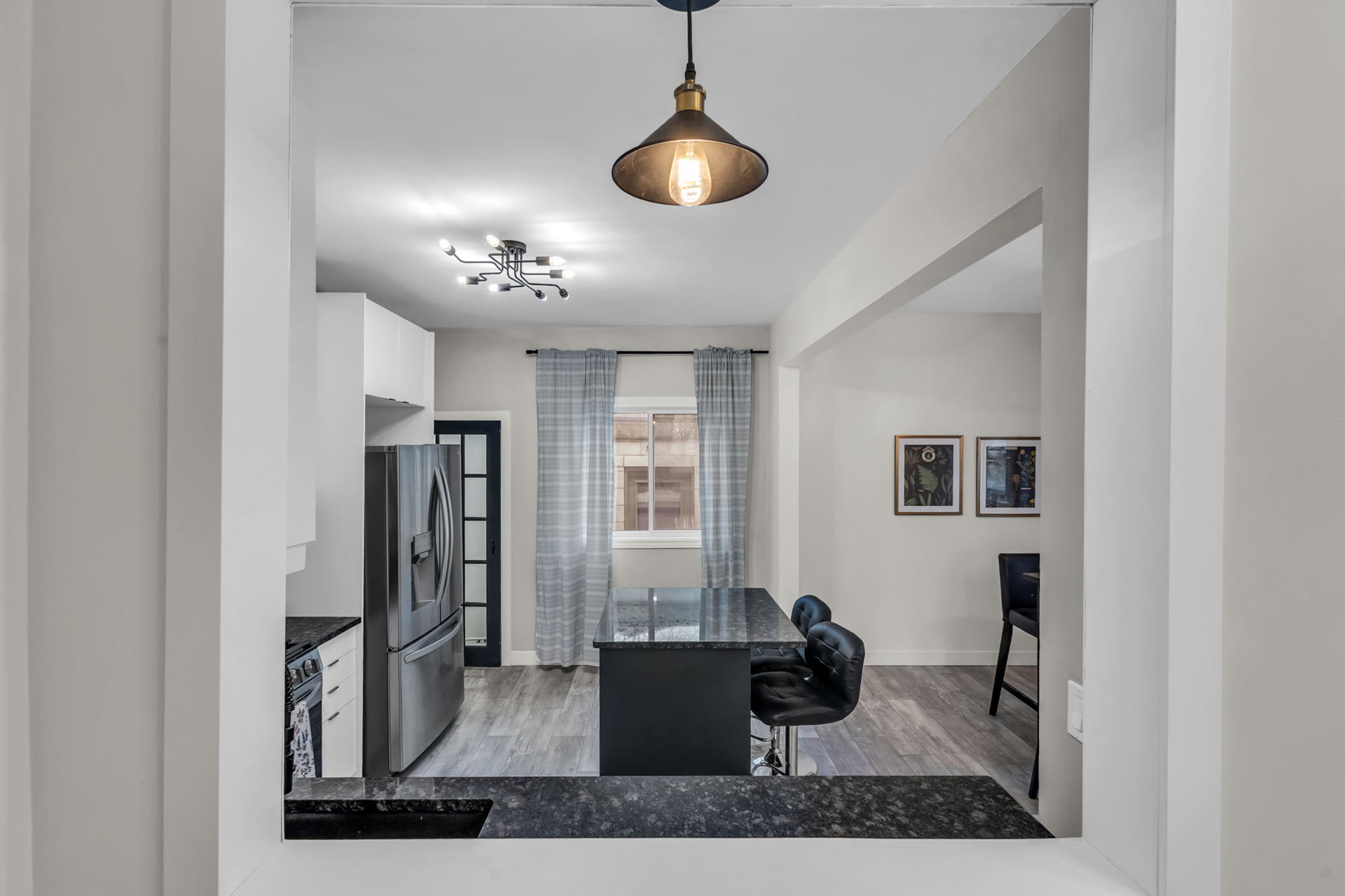Kitchen with pendant lighting
