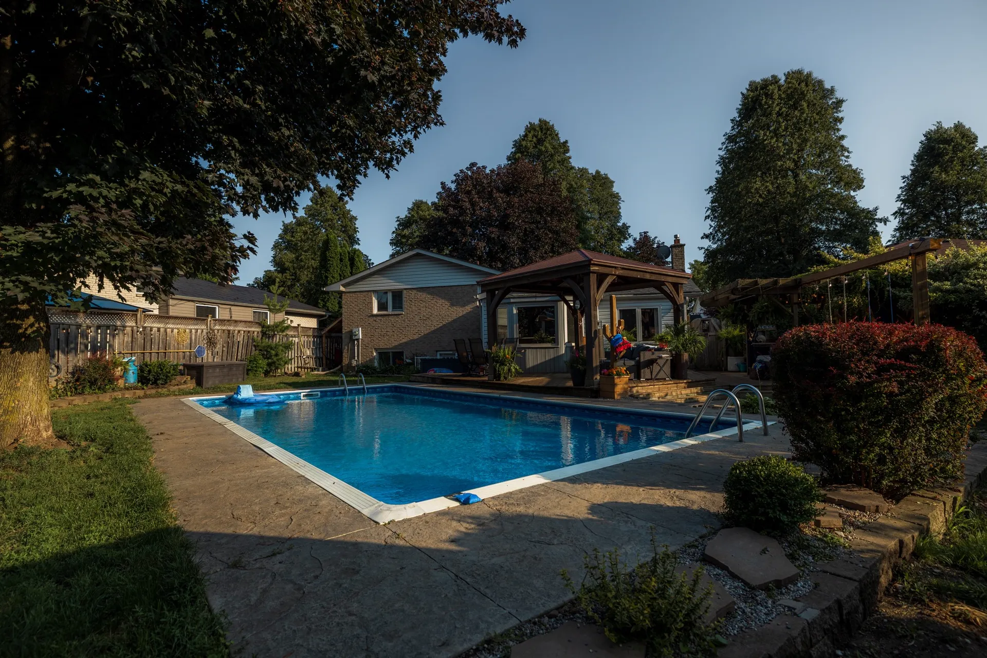 Real estate backyard pool photography Oxford County Ontario